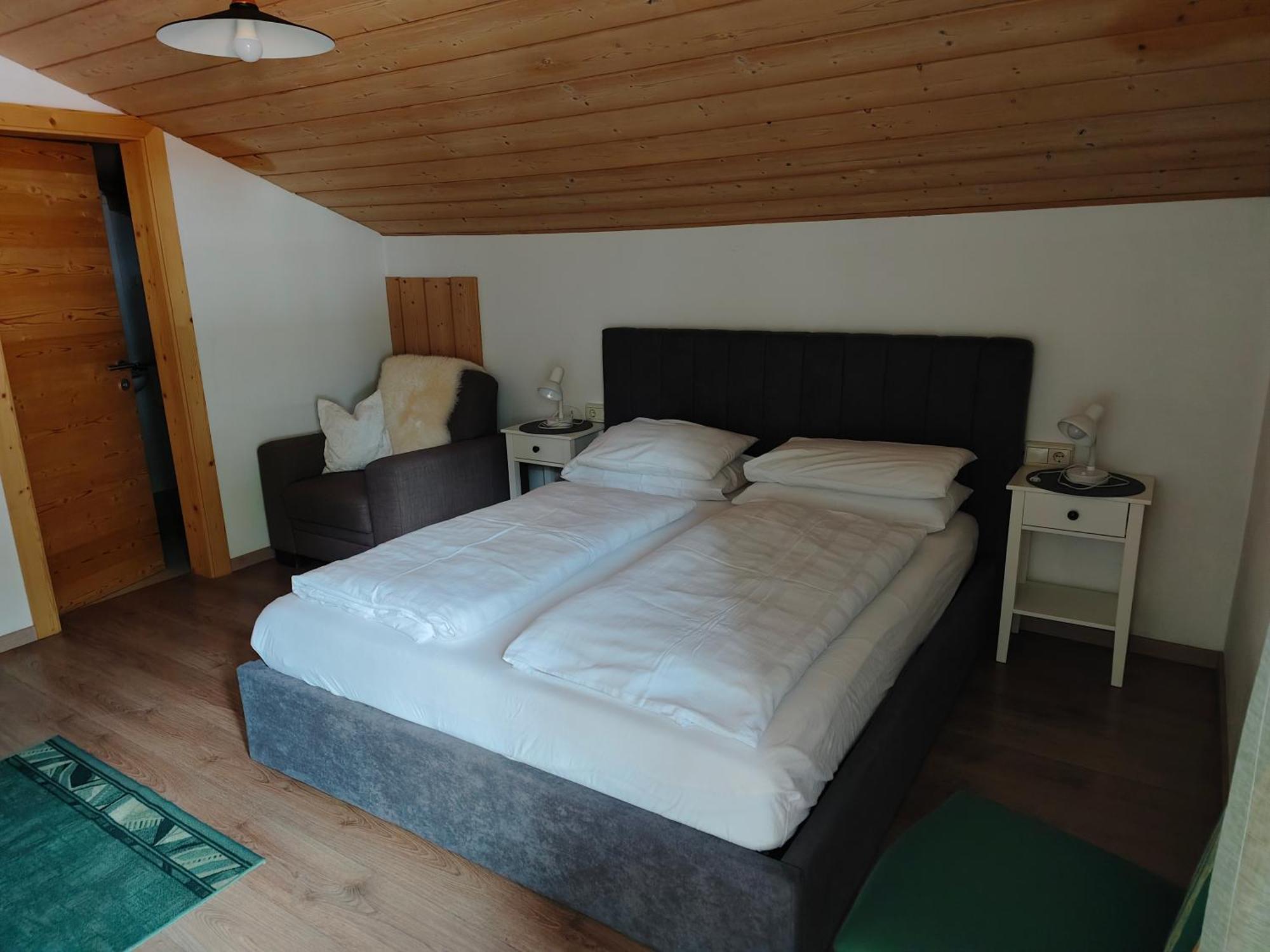 Garni Hattlerhof B&B Bruneck Exterior foto