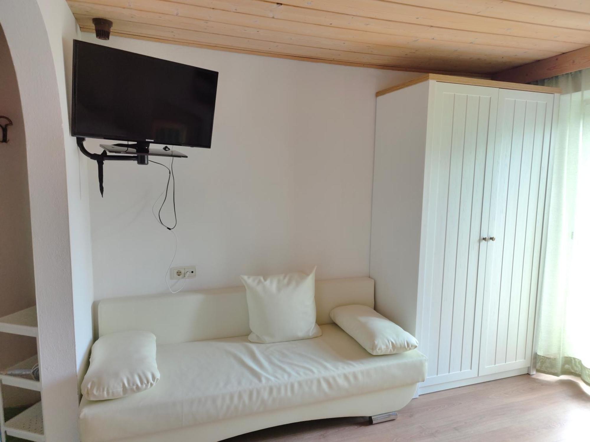 Garni Hattlerhof B&B Bruneck Exterior foto